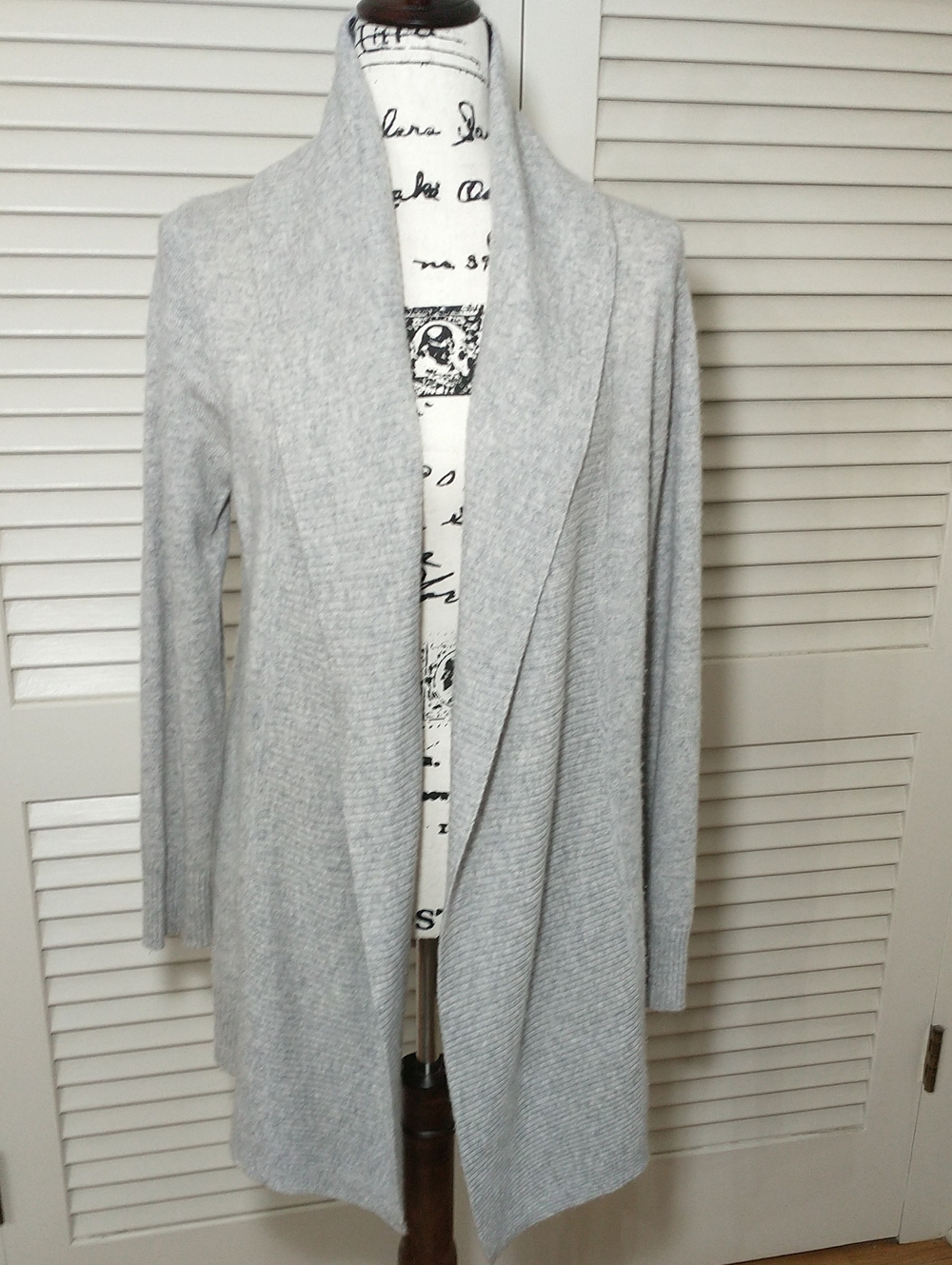 Sundance 100% Cashmere Cardigan/Sweater, Gray, Size S Petite, Quiet Luxury, Cozy